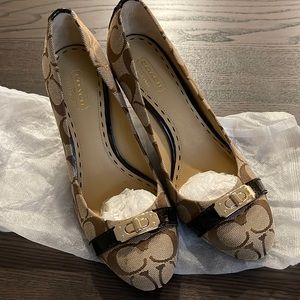 Brand new coach high heel